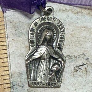 Vintage Virgin Mary Religious Medal Our Lady Of Mercy Mission Of Lady Of Mercy